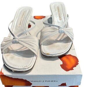 Donald J Pliner white open toe kitten block heel‎ slide sandals Hydi-B09 sz 9 M